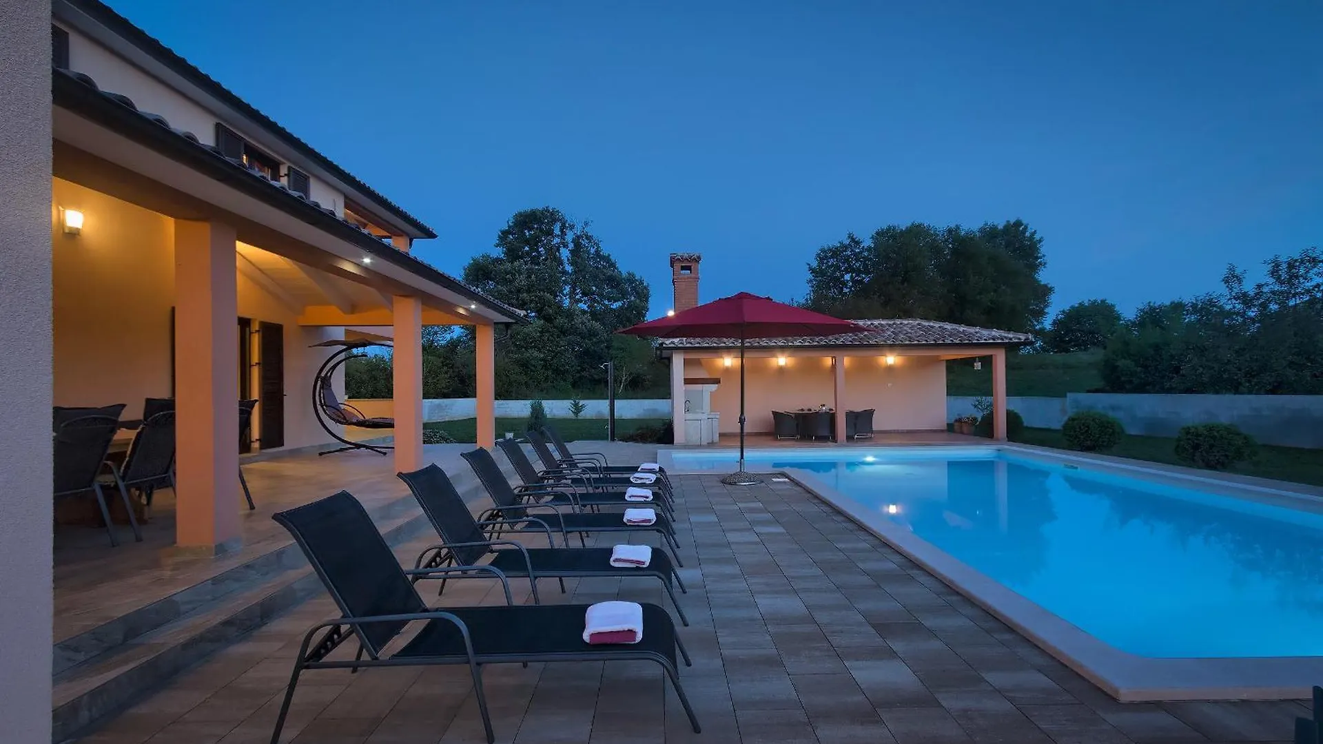 Villa Amber Rojnići 0*,  Croácia